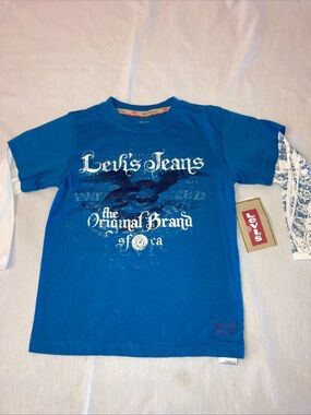 Levi's Blue Layered-Look Graphic Tee with Cream Sleeve Details size 4 NWT